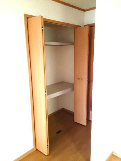 apartment 三野町下高瀬