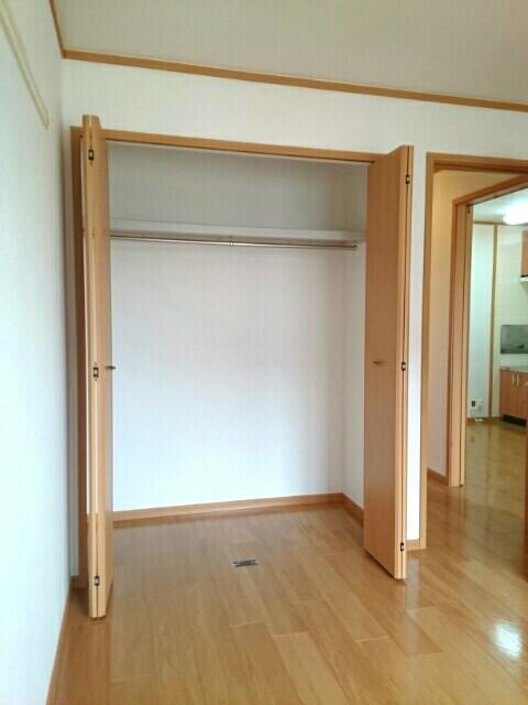 apartment 三野町　下高瀬