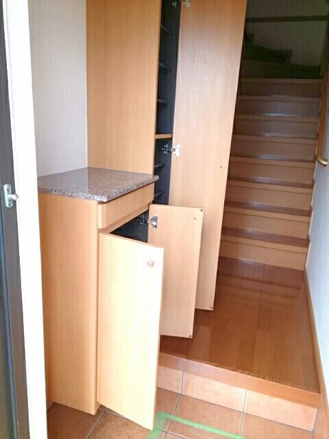 apartment 三野町　下高瀬