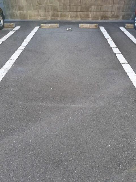 ルーベル土器　Ａ（101） 駐車場