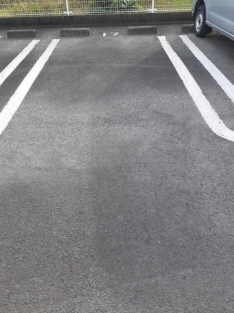 サンライト　リブＢ（103） 駐車場