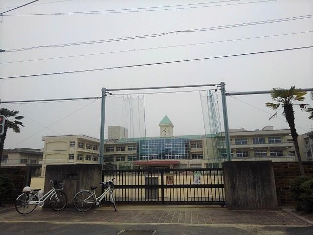 三豊市立詫間小学校：1000m