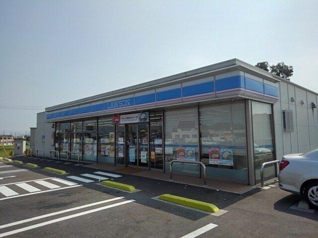 コンビニローソン：800m