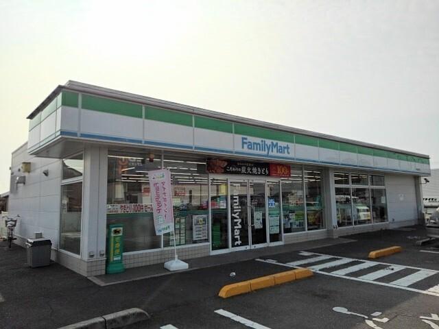 ファミリーマート丸亀金倉町店：550m