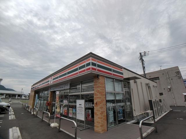 セブンイレブン善通寺上吉田店：700m
