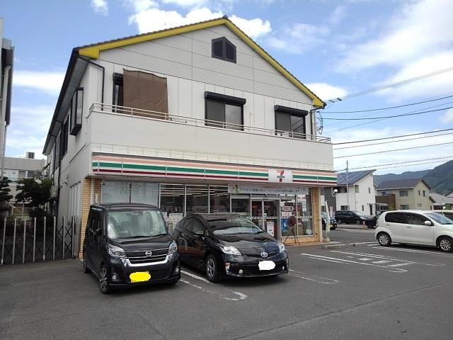 セブンイレブン観音寺坂本店：1100m