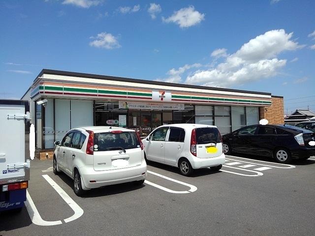 セブンイレブン観音寺出作店：900m