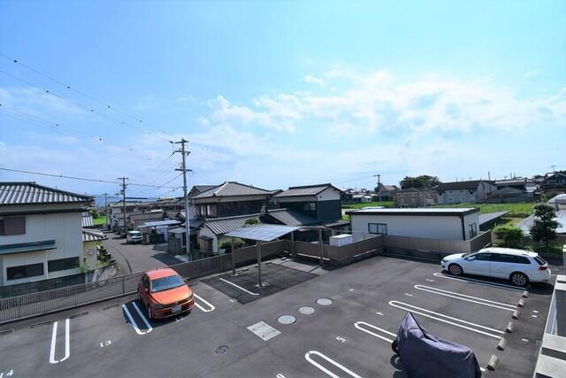 apartment 三本松町１丁目