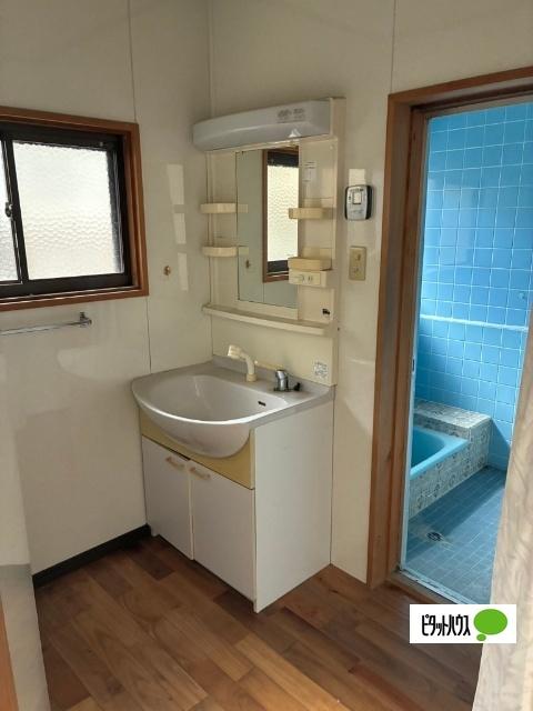 detached 詫間町生里