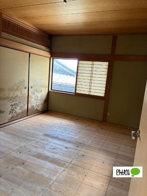 detached 詫間町生里