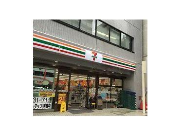 セブンイレブン大阪扇町店：106m