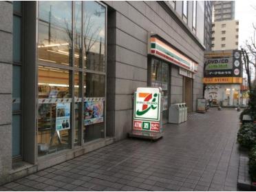 セブンイレブン大阪宮原4丁目店：167m