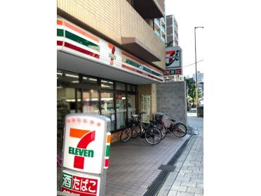 セブンイレブン大阪天神橋1丁目店：76m