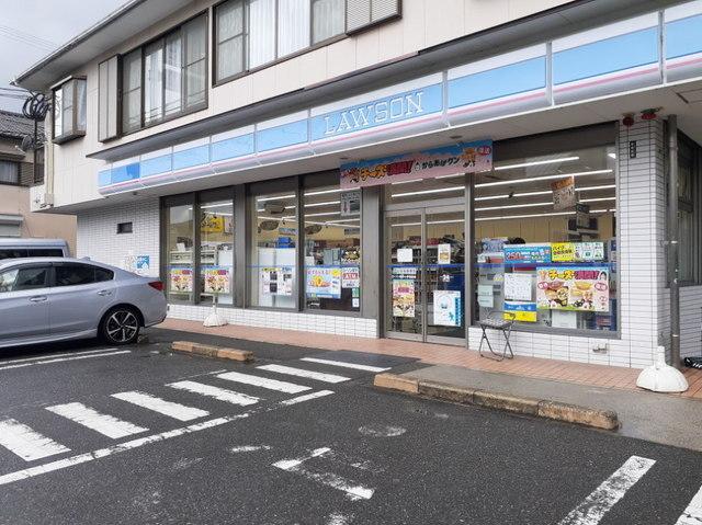 ローソン野芥小学校前店：89m