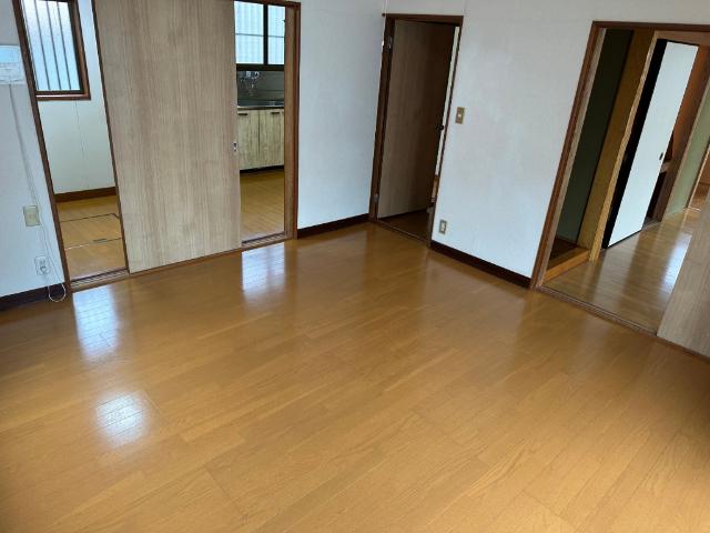 田間戸建貸家2 リビング