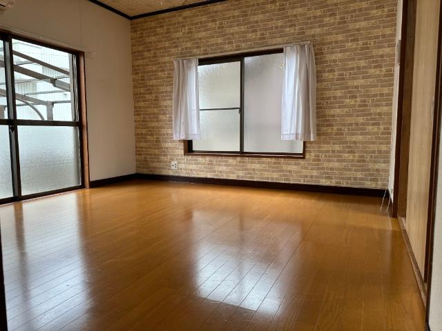 田間戸建貸家2 リビング