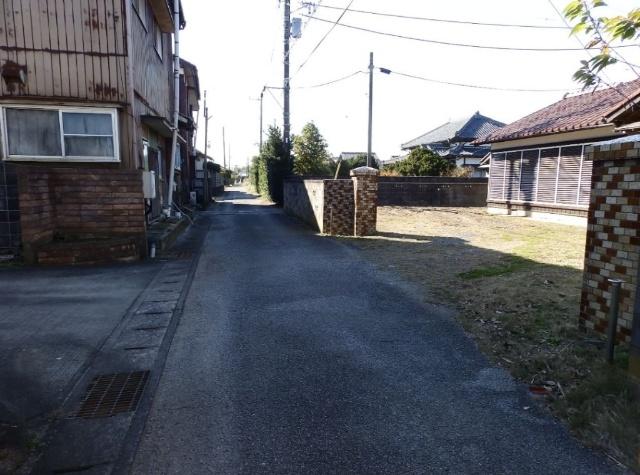 作田1780 前面道路含む現地写真