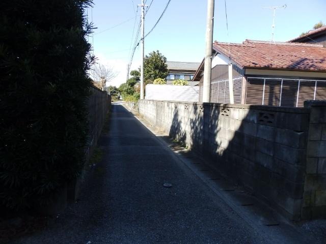 作田1780 前面道路含む現地写真