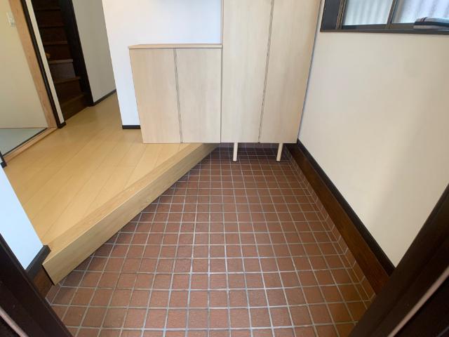 日吉台２丁目1480 玄関