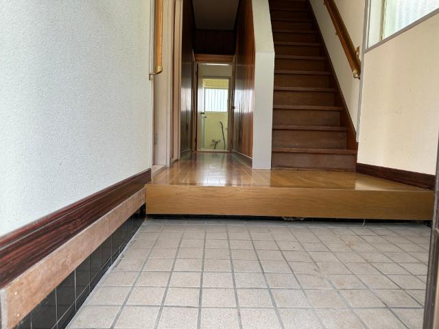 西野490 玄関