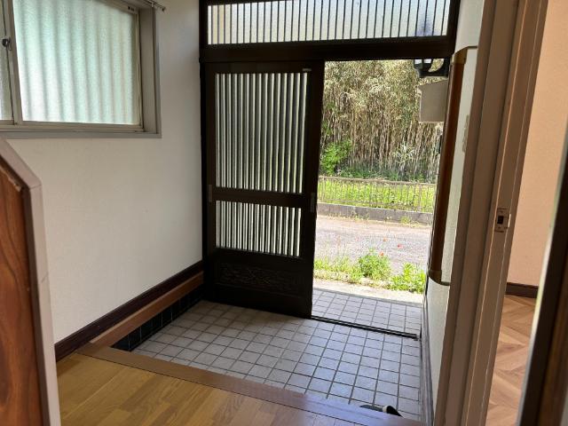 西野490 玄関