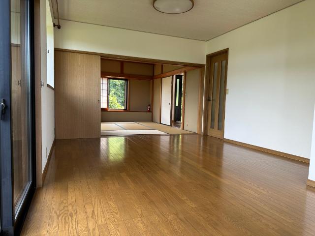 関下1280 リビング