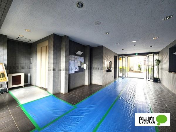 コスモ東金 エントランス
