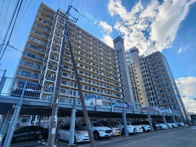ダイアパレス成東670 駐車場