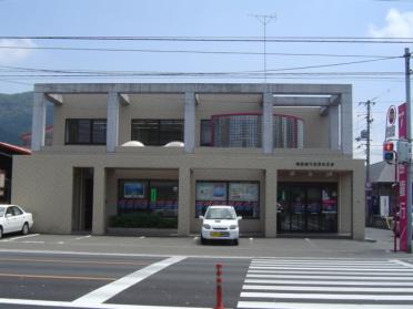徳島銀行：1100m