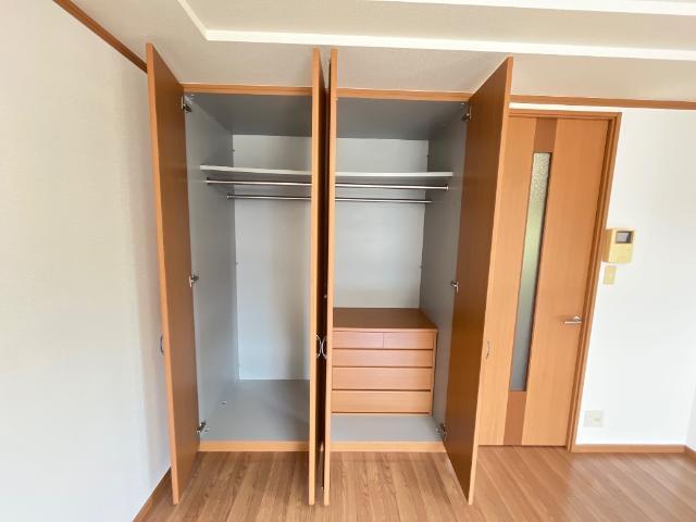 エレガント・ライフ 部屋画像
