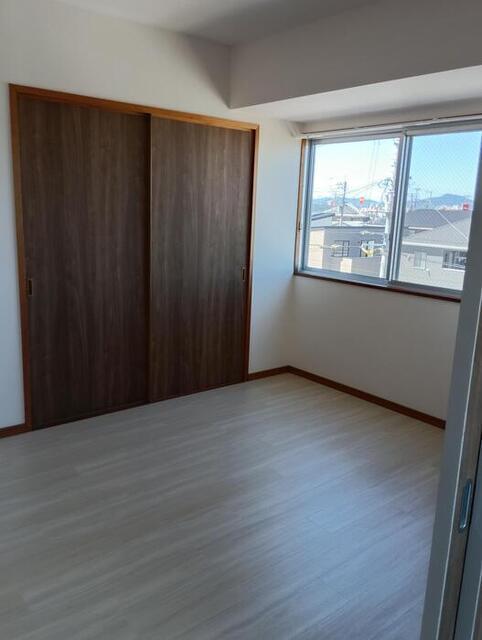その木ハイツ（302） 玄関