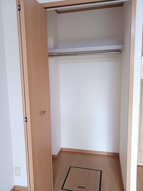 ウェル　メゾン（105） 収納