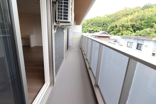 ヴェルチュ南庄町（303） バルコニー