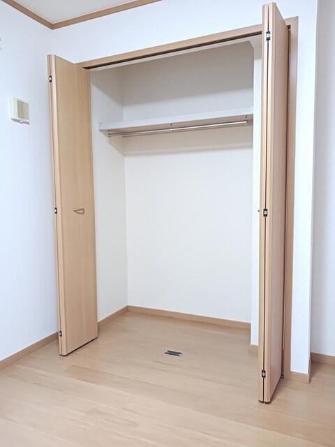 アルドーレ　Ａ（102） 収納