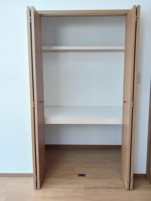 ソレイユ・ルヴァンＡ（101） 収納