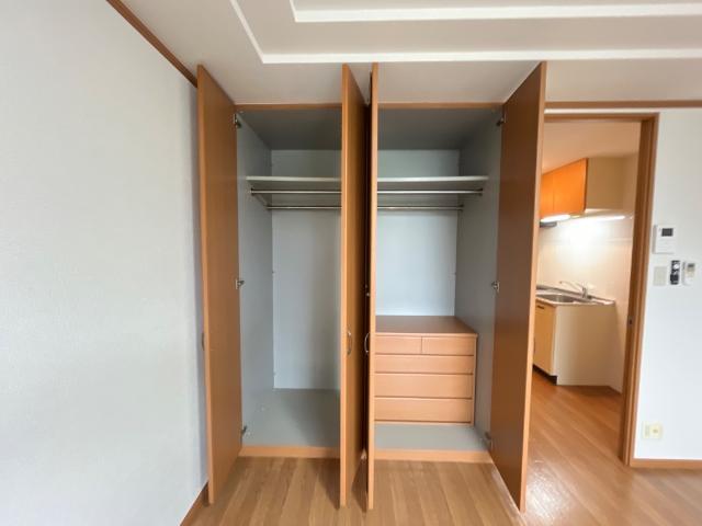 エレガント・ライフ 部屋画像