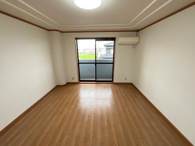 エレガント・ライフ 部屋画像