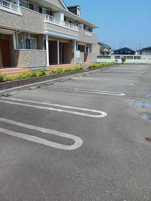 プリマベーラ　Ｂ（203） 駐車場