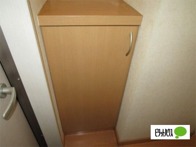 ハイツクラージュ（1-D） 収納