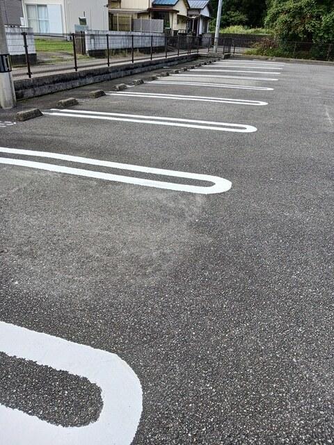 カサ　モデルナ　Ⅰ（103） 駐車場