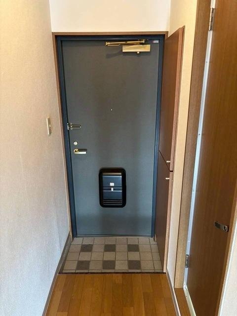 プレタ２１（304） 玄関