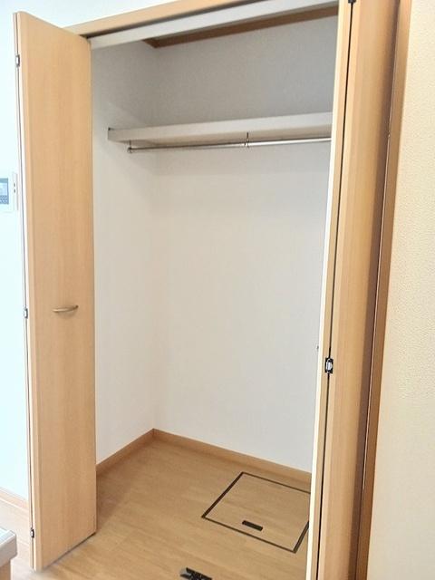 スィートメモリー（102） 収納