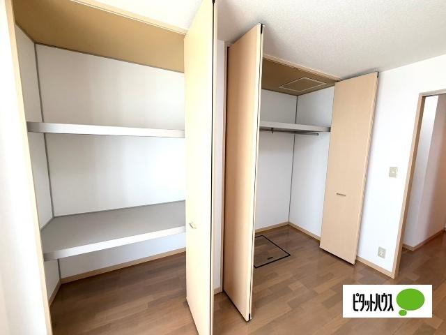 ハミングタウン　Ⅵ（118） 収納