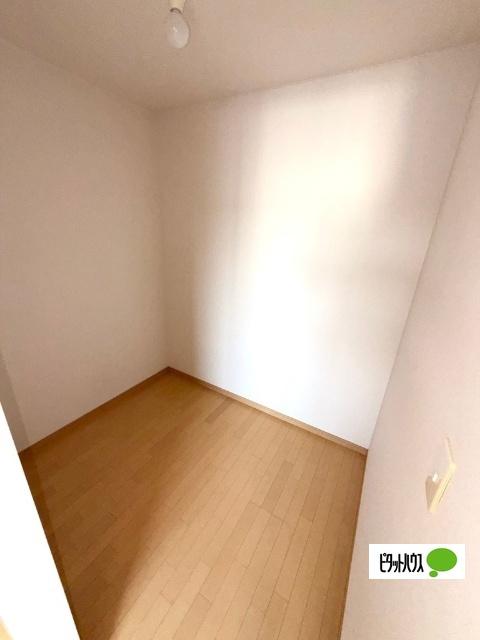 メゾネットかねえ（H） 収納