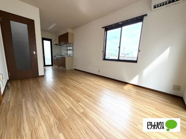 北島町高房戸建（-） リビング