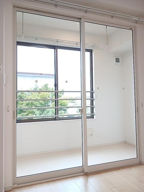 ＪａｄｅＨｏｕｓｅ庄町　Ｂ（205） 玄関