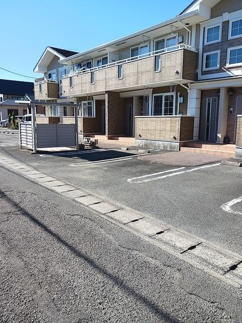ティファニーハイツ　Ⅰ（103） 駐車場