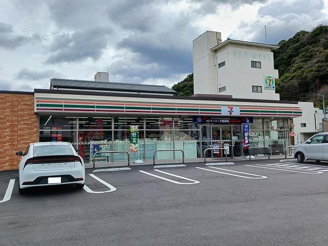 セブンイレブン徳島大道店さん：700m