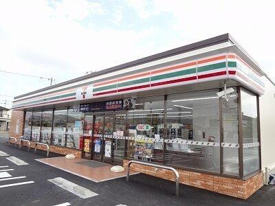 セブンイレブン藍住インター店様：300m