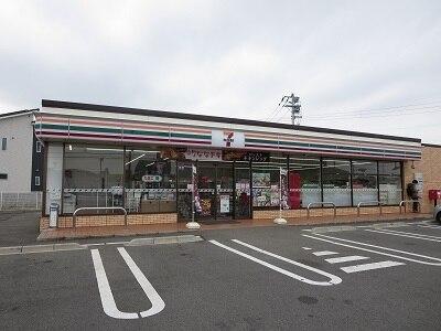 セブンイレブンさん：800m